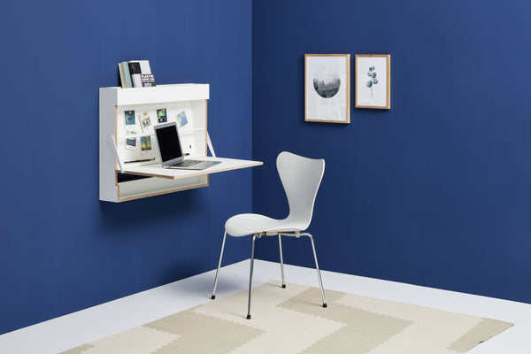 WORKOUT wall mounted writing and standup desk, Germany [EN]