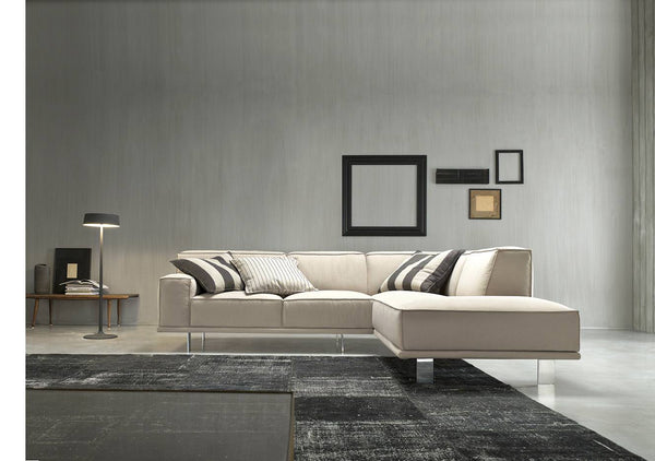 Young sofa by felis.it