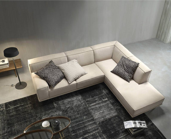 Young sofa by felis.it