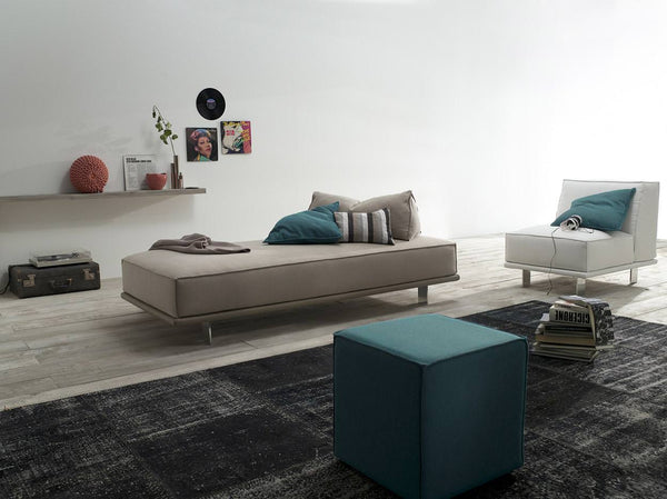 Young sofa by felis.it