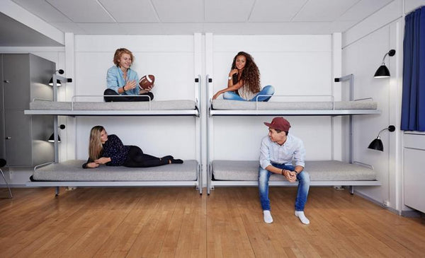 La Literal divstāvu nolokāma gulta, Spānija