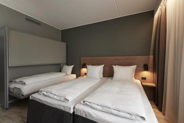 La Literal divstāvu nolokāma gulta, Spānija