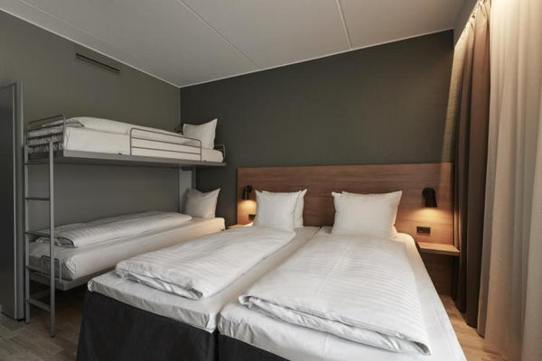 La Literal divstāvu nolokāma gulta, Spānija