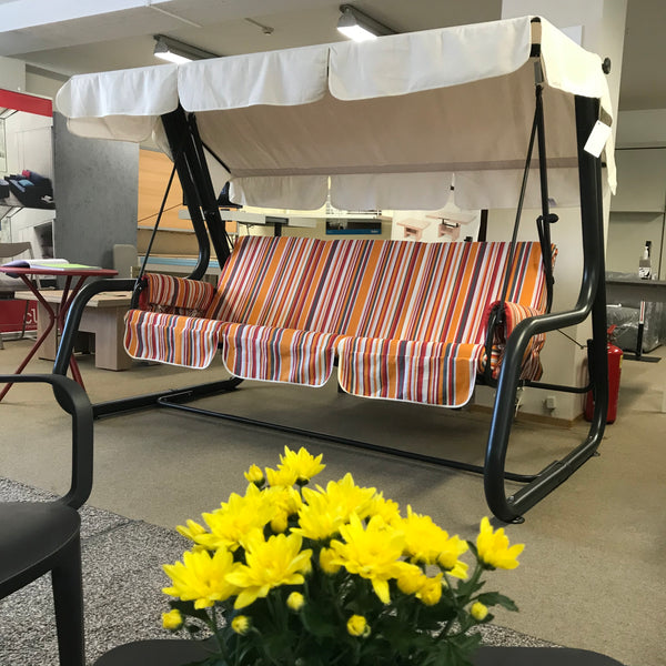 MASTER PIU' 4-seater outdoor swing chair by SCAB Design, Italy