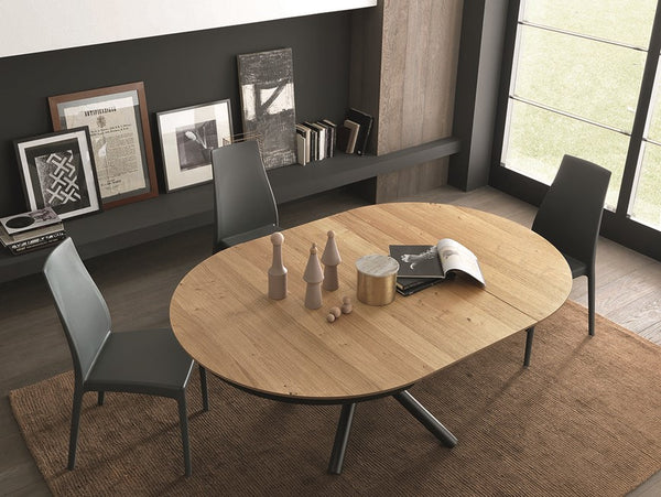 Fahrenheit round extendible dining table with metal frame by Altacom Italia