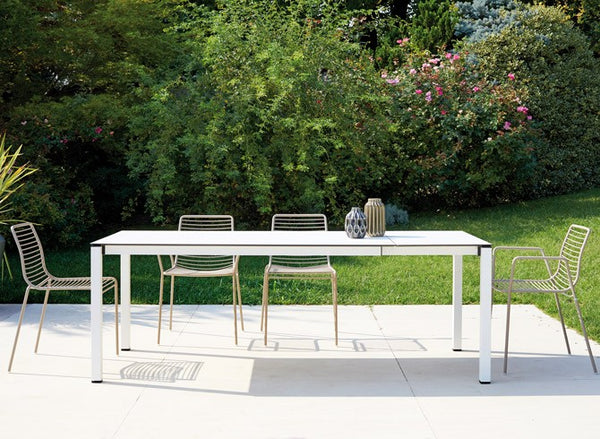 EXTENDIBLE OUTDOOR TABLE PRANZO 90x160/210