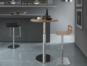 Bar stools and high tables
