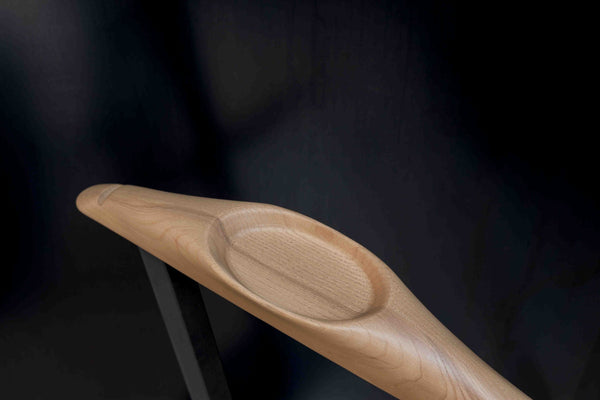 Charlie drēbju statīvs – elegants valet stand guļamistabai