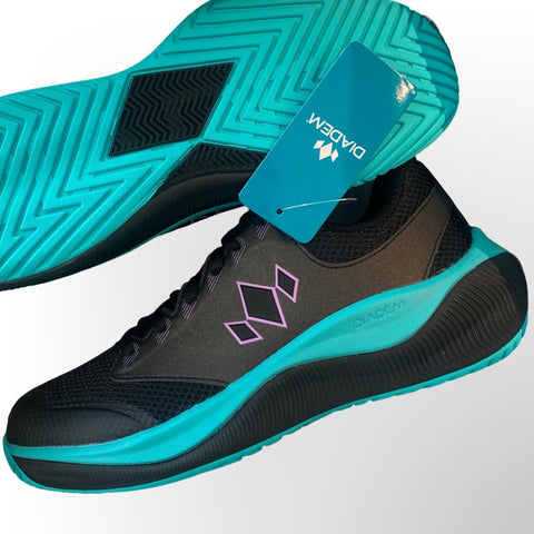 Jaunās Court Flo Clay un Hard/All court no Diademsports.eu