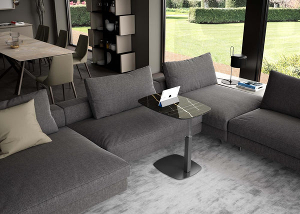 NEW: Servus sofa side table, Italy [EN]